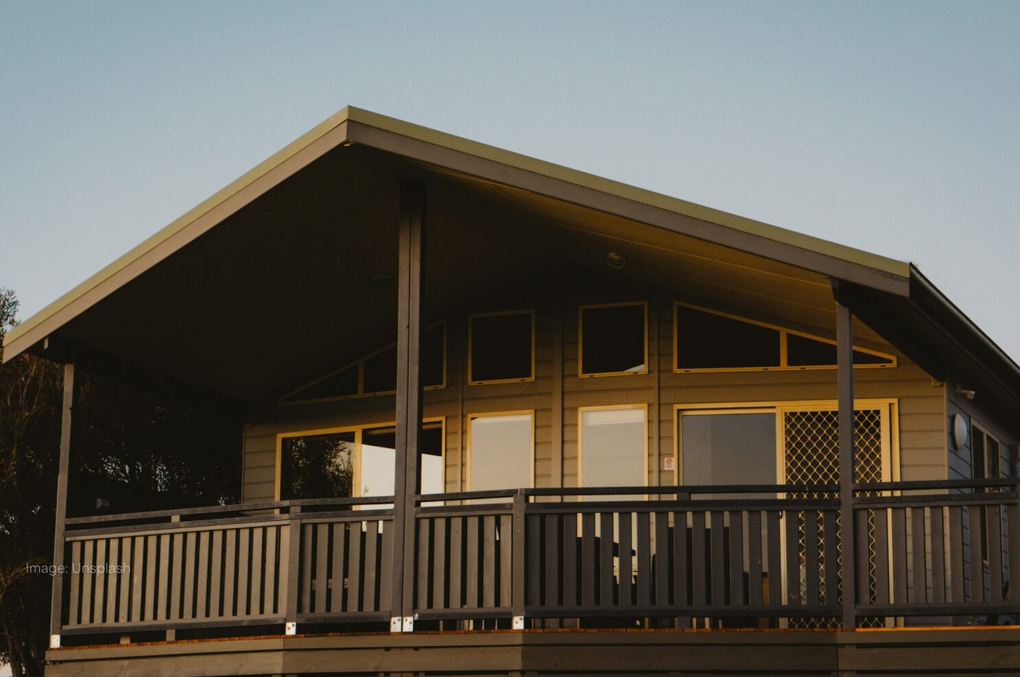 front-of-house-balcony-australian.jpg
