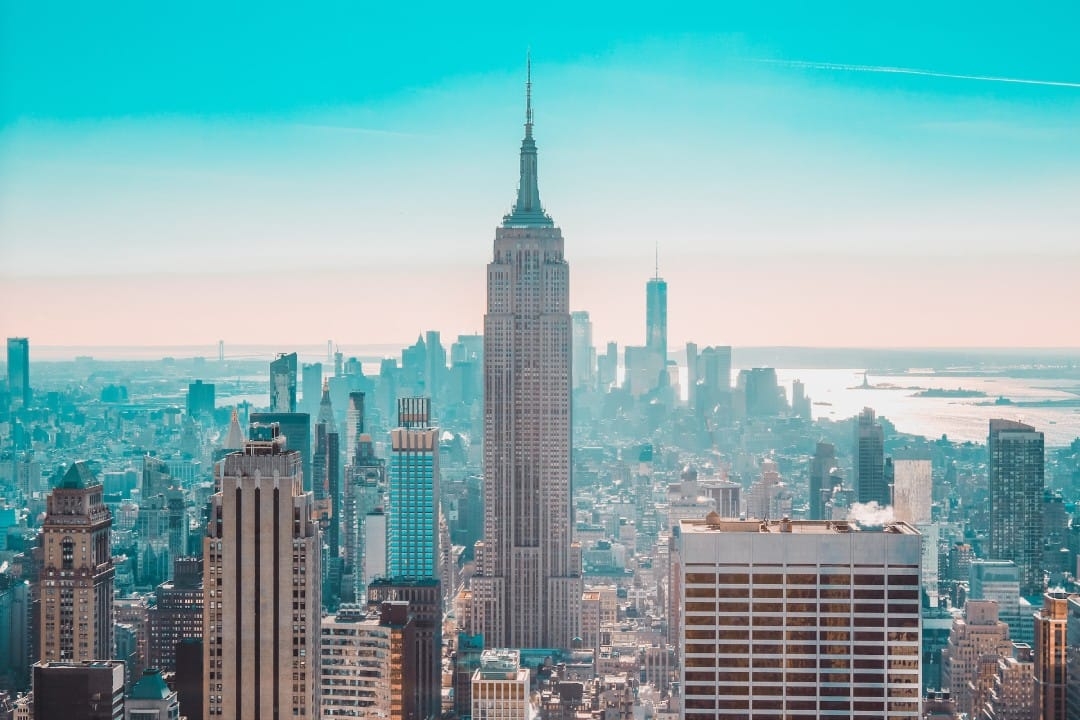 manhattan-new-york-skyline-empire-state-building.jpg