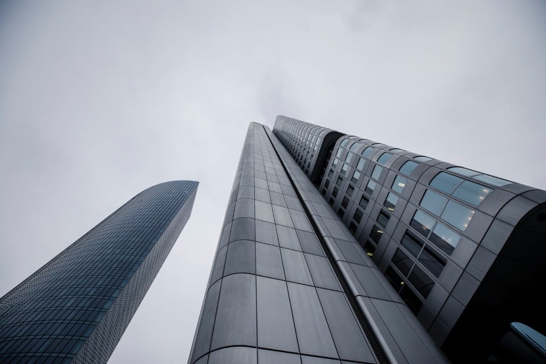 metal-grey-skyscraper.jpg