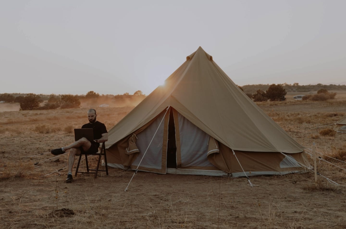 Digital_Nomads_Blog_Image.jpg